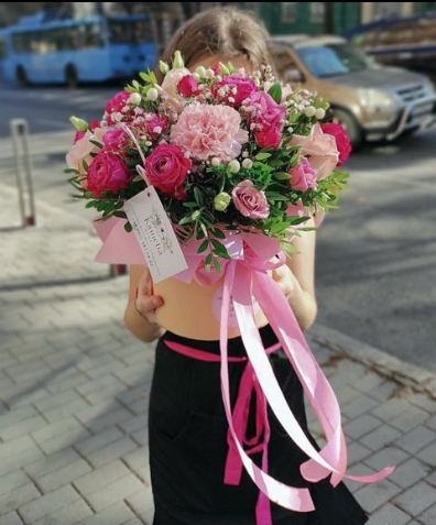 Цветы в коробках