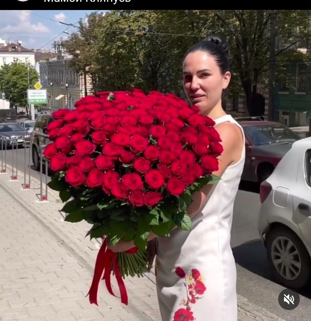 Букет из 101 красной розы 60 см